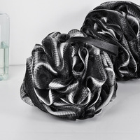 Bouffée de douche éponge de bain noire douche luffa Pouf boule Nature bambou charbon de bois maille bouffées en vrac grande douche soins de la peau essentiels