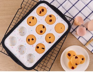 Moule à pâtisserie en silicone flexible de qualité alimentaire BFA pour gâteaux, cupcakes et muffins, vente en gros sur mesure - Product Image 6