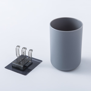 Porte-brosse à dents en plastique mural portable pour salle de bain sans poinçon - Product Image 6