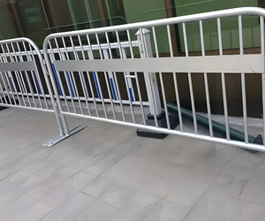 स्टॉक अस्थायी चल सुरक्षात्मक बाड़ में जस्ता स्टील घोड़े की सुरक्षा चेतावनी - Product Image 3