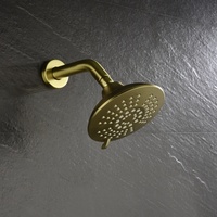 Système de douche vintage en laiton doré brossé avec pommeau pluie, bras flexible courbé, jets multiples et douchette à poignée unique pour usage hôtelier
