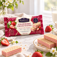 Emballage personnalisé imprimé pour biscuits gaufrettes à la crème de fraise avec scellage arrière et estampage doré pour snacks fourrés à la crème de fruits