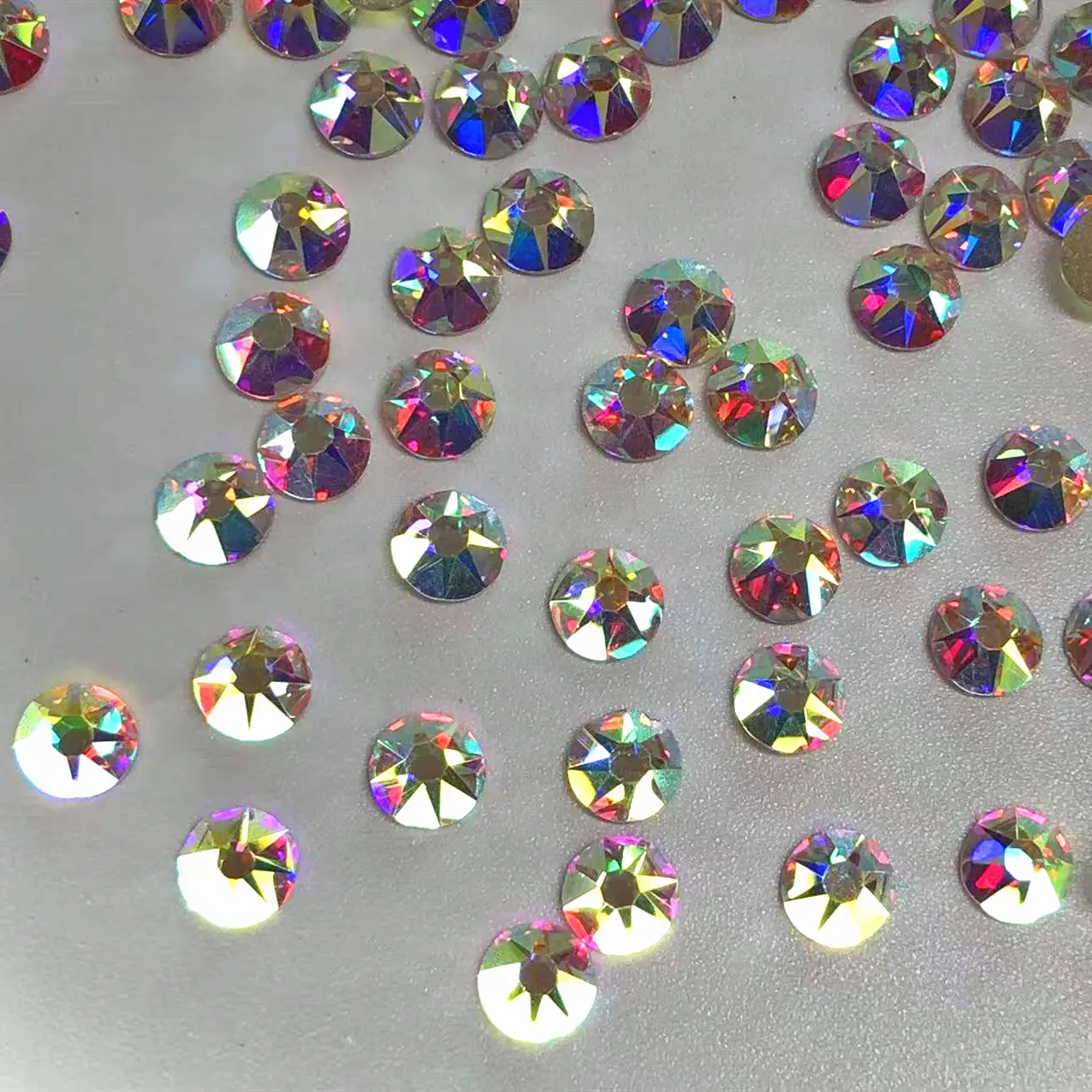 China high quality color extremely shiny flat back not hot fix crystal glass rhinestone for decoration factory directly sale