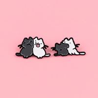 Broches en métal en gros, motifs de chats mignons pour couples, badges créatifs en forme de chaton pour vêtements et accessoires de sac