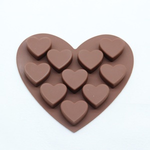 แม่พิมพ์ซิลิโคนรูปหัวใจสำหรับทำช็อกโกแลต ราคาประหยัด แม่พิมพ์ซิลิโคนลายจุดรูปหัวใจวาเลนไทน์ สำหรับทำช็อกโกแลต เยลลี่ และลูกอม - Product Image 4