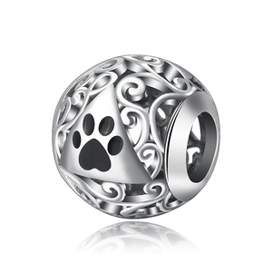 Isunni lindo garras de <span class=keywords><strong>gato</strong></span> perro garras patrón redondeado S925 de plata esterlina Metal pavimentan cuentas sueltas para <span class=keywords><strong>Pandora</strong></span> - Product Image 1