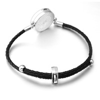 Bracelet diffuseur d'huiles essentielles en acier inoxydable à motif personnalisé, bracelet en cuir réglable pour femmes, bijoux avec locket