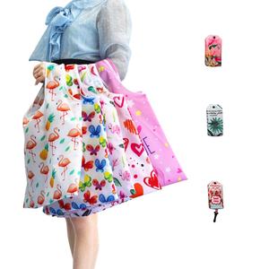 กระเป๋าช้อปปิ้งพับได้แบบพกพา ผลิตจากโพลีเอสเตอร์ 190D และ RPET รีไซเคิล เป็นมิตรกับสิ่งแวดล้อม ล้างทำความสะอาดได้ ใช้ซ้ำได้ พร้อมโลโก้สั่งทำพิเศษ - Product Image 1