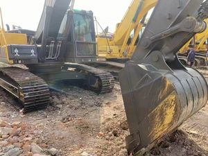 Pelles Volvo 24 tonnes d'occasion Volvo EC240D EC210 EC220 pelle sur chenilles avec EPR_Germany_Packing godet moteur kubota - Product Image 4