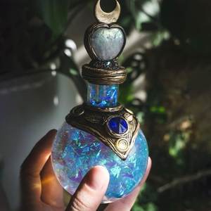 Nouvelle créativité ange Aura résine artisanat à la main avec lune cristal sorcière bouteille magique pour la guérison spirituelle - Product Image 1
