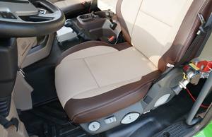 全新库存 中国重汽解放 8x4 12轮 8米货箱 柴油 Euro 5 潍柴发动机 FAST变速箱 后置摄像头 左侧重型自卸车 11-20吨 - Product Image 4