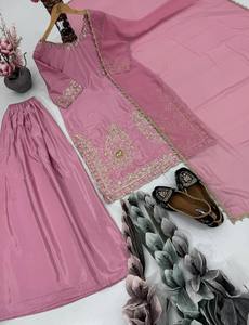 Ensemble de dupatta pour femmes, style traditionnel, pour les fêtes, avec un travail de broderie lourd et naturel, séquence de broderie, haut fantaisie, sharara, livraison rapide - Product Image 6