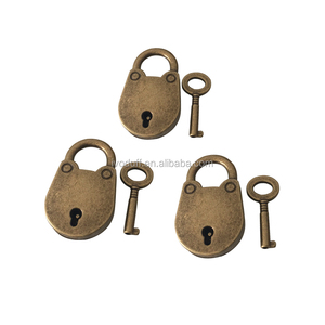小型ベア南京錠ラウンドキーロックレトロメタル - Product Image 5