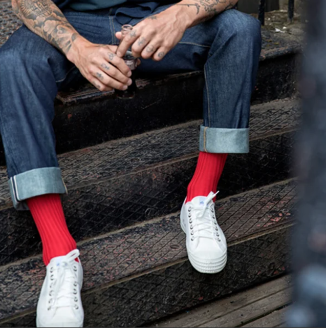 Wholesale High Quality Red Luxury Mens Cotton Thick Ribbed Knitted Business Dress Embroidery Socks
