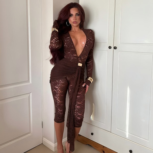 Combinaison sexy en dentelle transparente pour femme, coupe ajustée, manches longues, col en V profond, combinaison de soirée, épaisseur moyenne, micro-élasticité, polyester - Product Image 3