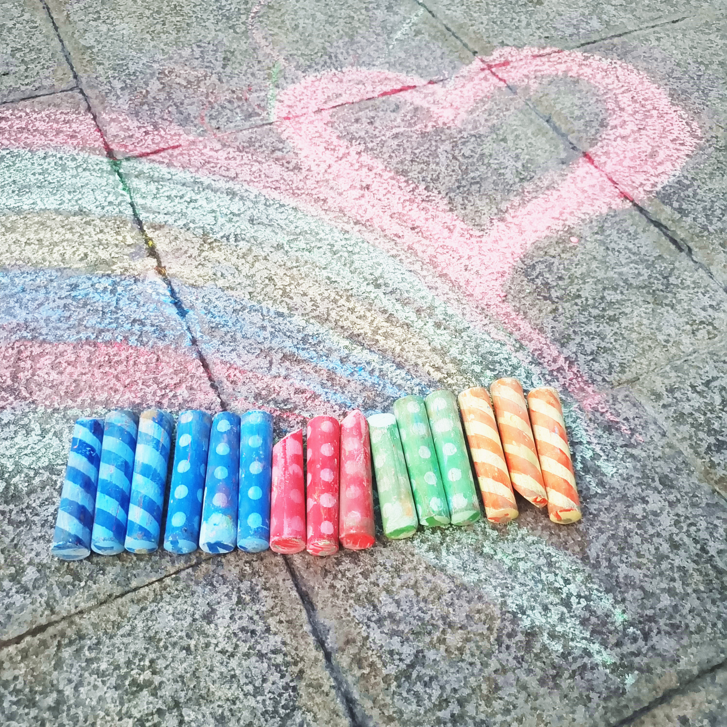 Jumbo Washable Sidewalk Chalk For Kids And Paint