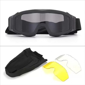 Lunettes tactiques PC anti-explosion avec sangle rembourrée pour l'entraînement au combat en extérieur et les jeux CSGO, ensemble noir - Product Image 2