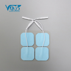 Bantalan elektroda non-tenun jepret, dapat digunakan kembali 40*40mm <span class=keywords><strong>Tens</strong></span> perekat sendiri bantalan elektroda putih 2.0/2.5mm garis untuk terapi penghilang rasa sakit Model merek QD - Product Image 1
