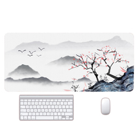 Tapis de souris direct des fabricants prune super grand vent chinois anti-dérapant tapis d'anime de jeu de bureau pour hommes et femmes