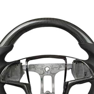 Volante Deportivo de Acero al Carbono en Forma de D <span class=keywords><strong>Cadillac</strong></span> con Costuras Rojas en Cuero y Botón de Claxon para Autos Clase C, Clase E, Clase G, CLS y GLE - Product Image 4