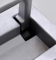 Poignée de boîte à outils de serrure industrielle argentée galvanisée en alliage d'aluminium en alliage de zinc Boîte en carton emballée en fer intégré