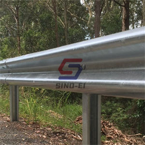 AASHTO M180 Q235B Q345B S355jr Q355B A36 4130mm 4320mm acciaio autostrada Guardrail polvere zincato barriera stradale Made in China - Product Image 5