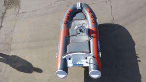 Bateau semi-rigide Ocean Master Patrol CE 3,3 m en Hypalon à coque en V profond, en fibre de verre, pour sport et navigation, modèle 330 - Product Image 2