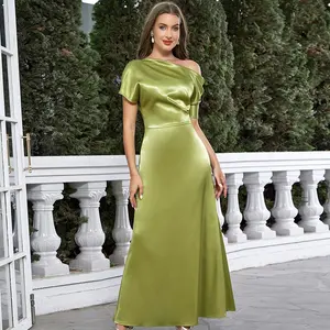 WBH0281绿色缎面优雅长裙女夏季2023斜颈脱肩高腰派对晚礼服新款前庭