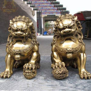 Statua di Leone Cinese Fu Dog in Ottone Fuso, Decorazione da Esterno in Metallo, Statua di Cane Foo in Bronzo per Feng Shui - Product Image 2