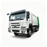 Camion à ordures compacteur hydraulique HOWO 6x4 371HP avec benne de chargement arrière pour l'assainissement municipal