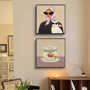 Cuadro de Pared de Mujer y Gato Estilo Moderno de Mediados de Siglo, Arte Retro, Lienzo Enmarcado para Decoración de Sala de Estar, Dormitorio y Hogar - Product Image 1