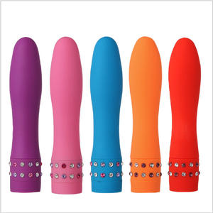 厂家批发小金刚振动按摩棒女士自慰性玩具 - Product Image 2