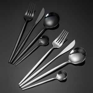 Set di posate dorate all'ingrosso: coltello, cucchiaio, forchetta in acciaio inossidabile dorato per matrimoni - Product Image 4