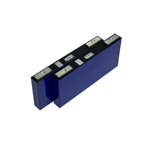 เซลล์แบตเตอรี่ลิเธียมไอออนแบบแท่งปริซึม Super Power Cell สำหรับ 3.65V 20Ah ชาร์จซ้ำได้ NMC 30C-70C 2000 รอบการใช้งาน -40-60 องศาเซลเซียส สำหรับเครื่องมือ - Product Image 5
