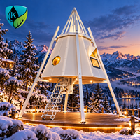 Maison préfabriquée à faible consommation d'énergie, suite de tourisme bien-être, panneau isolant, style lodge forestier, contrôle climatique écoénergétique