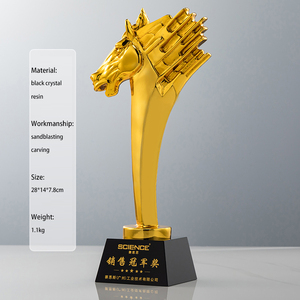 Trofeo de resina de cristal personalizado al por mayor de fábrica dragón León águila caballo trofeo de premio de estilo creativo - Product Image 6