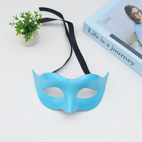 Masker Bola Topeng Pria Tampan Masker Topeng Pria Wanita Masker Setengah Wajah Roma Venesia Alat Peraga Cosplay Pesta Karnaval Halloween