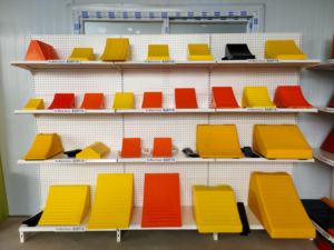 Cale de <span class=keywords><strong>roue</strong></span> d'équipement de stationnement de voiture robuste et bouchon de pneu butée de <span class=keywords><strong>roue</strong></span> en caoutchouc mousse d'uréthane bloc de stationnement facile véhicule de voiture - Product Image 3