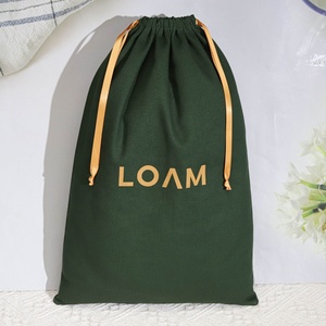 Sac à poussière réutilisable en sergé de coton pour la promotion de chapeau <span class=keywords><strong>Pochette</strong></span> à chaussures en mousseline de coton avec cordon de serrage imprimé de logo personnalisé - Product Image 1