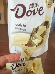 Vente en gros préférentielle : Bonbons solides D0ve Mini Bites au chocolat blanc crémeux et laiteux, 84g, en sachet - Product Image 4