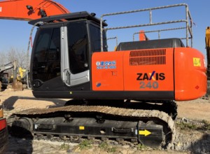 Excavatrice hydraulique sur chenilles d'occasion de haute performance du Japon, Hitachi ZX240 210 200, 24 tonnes, avec peu d'heures de travail, EPA CE - Product Image 5