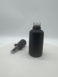 Flaconi Spray Nebulizzatori da 5ml, 10ml, 30ml, 50ml, 60ml, 100ml <span class=keywords><strong>per</strong></span> Sollievo Orale, <span class=keywords><strong>Gola</strong></span>, Nasale e Bocca - <span class=keywords><strong>Spruzzino</strong></span> a Pompa in Vetro Smerigliato Nero - Product Image 5
