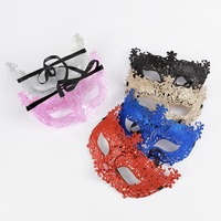 Masque de fête d'Halloween demi-visage avec poudre dorée, masque de carnaval en plastique creux en forme de boule de Noël, masque de bal masqué