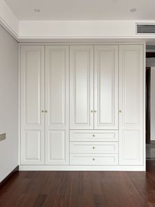 Fabrieksprijs Trendy Franse Gesegmenteerde Garderobeopslag Van Hoge Kwaliteit Op Maat Slaapkamermeubilair Klaar Om Kastkast Te Monteren - Product Image 2