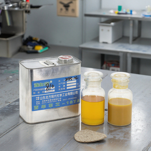 Adhesivo en Aerosol de Neopreno Resistente a Altas Temperaturas - Fuerte Adhesión para Interiores de Automóviles - Product Image 1