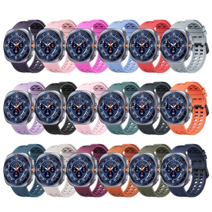 สายซิลิโคนแบบสปอร์ตสไตล์ทางการ  ไร้รอยต่อ สำหรับ Samsung Galaxy Watch Ultra 2 - Product Image 2