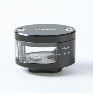 Accessoires de modification de moto, réservoir de liquide en alliage d'aluminium CNC avec montage, pompe avant, réservoir d'huile transparent, fabriqué en Chine - Product Image 3