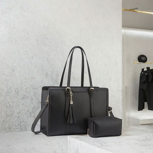 Bolso Tote Royaa de Alta Calidad para Portátil de 15.6 Pulgadas, Resistente al Agua, de Gran Capacidad, en Cuero PU, con USB, para Mujer, de Lujo, con Cierre - Product Image 3