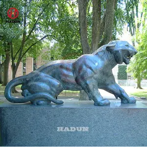 New Design Outdoor Garden Decor Casting Sculpture Bronze Tiger with Base