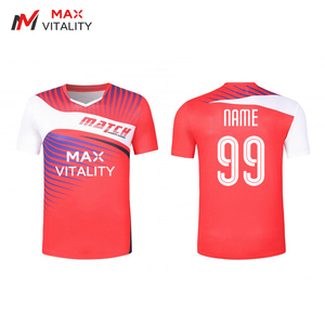 Özel Kulüp Futbol Forması Dijital Baskı %100 Polyester Kısa Kollu Futbol Üstü OEM Hizmeti Rahat Dayanıklı Nefes Alabilen - Product Image 1